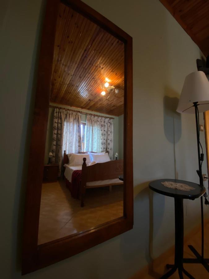 Marko'S House Gjirokaster Bagian luar foto