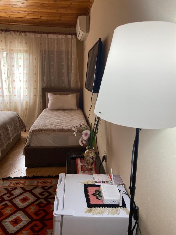 Marko'S House Gjirokaster Bagian luar foto
